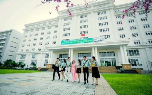Tuyển sinh Đại học chính quy 2021
