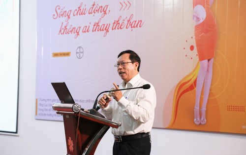 Sinh viên ĐH Đông Á với “Sống chủ động - Không ai thay thế bạn”