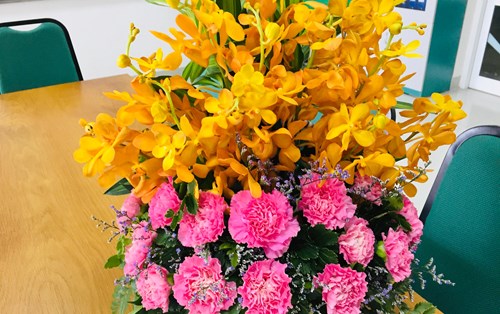 Mỗi nghề có một lời ru