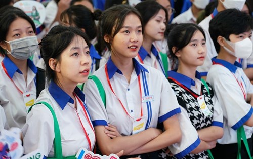 Đội hình số 'tiếp sức' mùa thi 2023